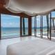 975x660_03_ocean_front_3_bedroom_villa_master_bedroom con dao island six senses