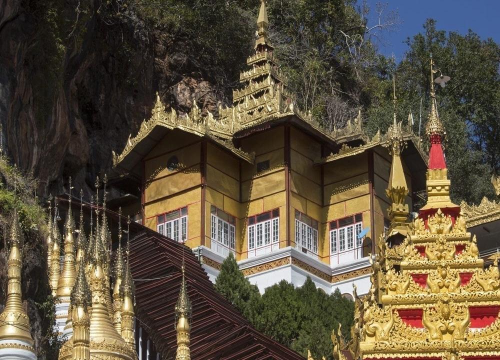 Temples at Pindaya Cave