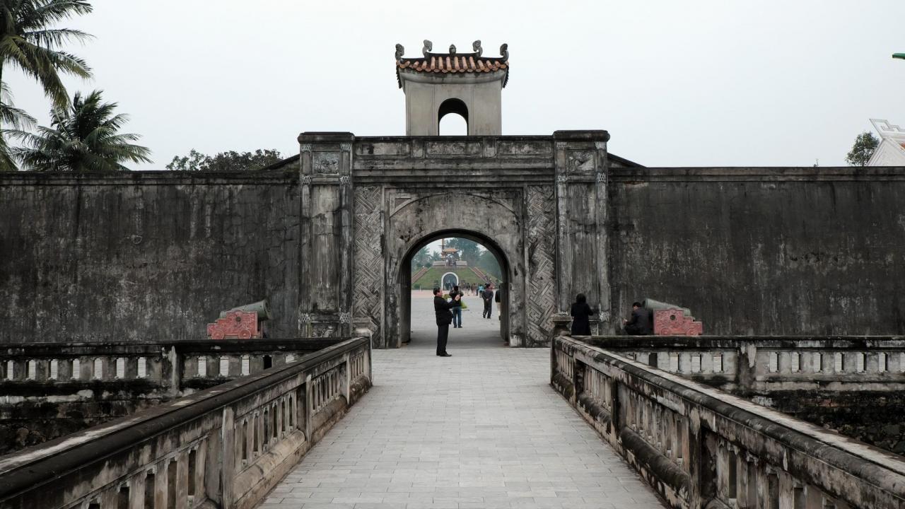 dreamstime_m_68924108 Quang Tri Citadel