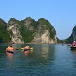 ha-long-bay-2404431_1920 Kayaking